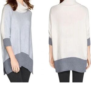 White House Black Market Cream and Grey Sweater
